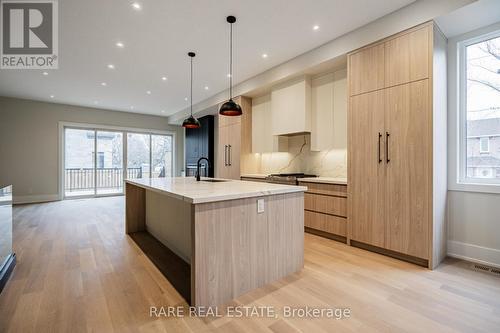 382 Rimilton Avenue, Toronto, ON - Indoor Photo Showing Kitchen With Upgraded Kitchen