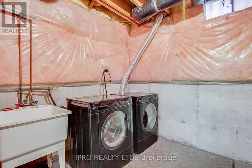 5874 Chorley Place, Mississauga, ON - Indoor Photo Showing Laundry Room