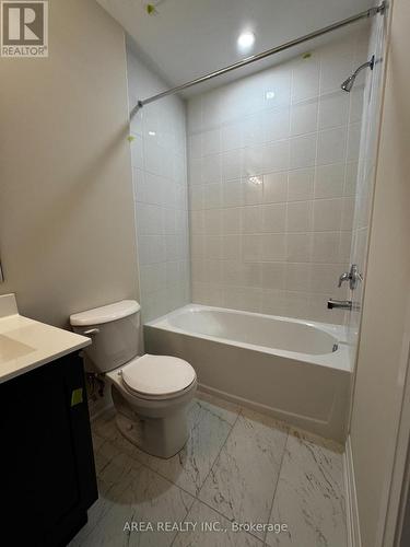 128 - 8175 Britannia Road, Milton, ON - Indoor Photo Showing Bathroom