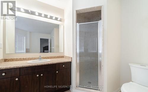 33 Bloom Drive, Brampton, ON - Indoor Photo Showing Bathroom