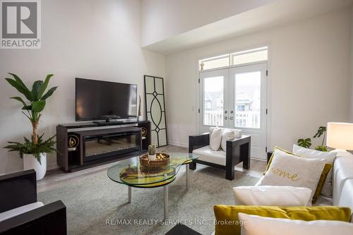 103 Kay Crescent, Centre Wellington, ON - Indoor Photo Showing Living Room