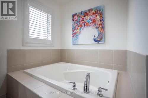 103 Kay Crescent, Centre Wellington, ON - Indoor Photo Showing Bathroom