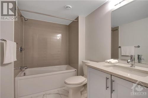 Additional 4 Piece Bathroom on the Lower Level - 721 Capricorn Circle, Ottawa, ON - Indoor Photo Showing Bathroom