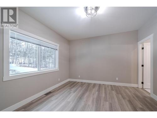 5219 Kallum Drive, 108 Mile Ranch, BC - Indoor Photo Showing Other Room