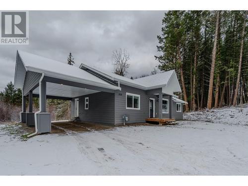 5219 Kallum Drive, 108 Mile Ranch, BC - Outdoor