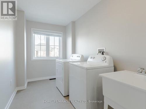 Upper - 414 Queen Mary Drive, Brampton, ON - Indoor Photo Showing Laundry Room