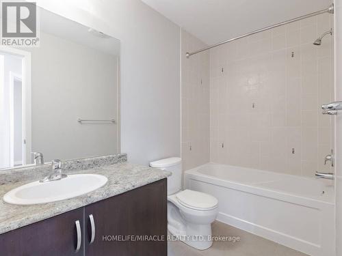 Upper - 414 Queen Mary Drive, Brampton, ON - Indoor Photo Showing Bathroom