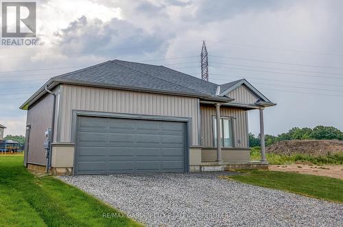 34 Bounty Avenue, Thorold (560 - Rolling Meadows), ON - Outdoor