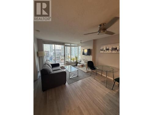 1207 689 Abbott Street, Vancouver, BC - Indoor Photo Showing Other Room