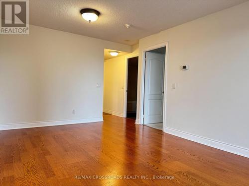 802 - 1103 Leslie Street, Toronto, ON - Indoor Photo Showing Other Room