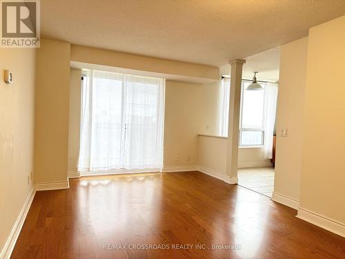 802 - 1103 Leslie Street, Toronto, ON - Indoor Photo Showing Other Room