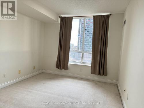 802 - 1103 Leslie Street, Toronto, ON - Indoor Photo Showing Other Room