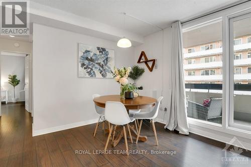 905 - 141 Somerset Street W, Ottawa, ON - Indoor Photo Showing Dining Room