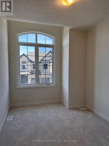 2925 Nakina Street, Pickering, ON - Indoor Photo Showing Other Room