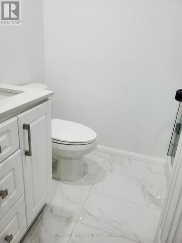 Lower - 335 Cundles Road W, Barrie, ON - Indoor Photo Showing Bathroom