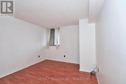 1901 - 10 Martha Eaton Way, Toronto, ON - Indoor Photo Showing Other Room