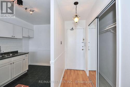 1901 - 10 Martha Eaton Way, Toronto, ON - Indoor Photo Showing Kitchen With Double Sink