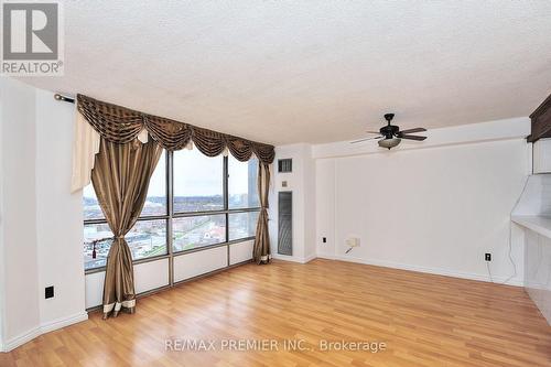 1901 - 10 Martha Eaton Way, Toronto, ON - Indoor Photo Showing Other Room