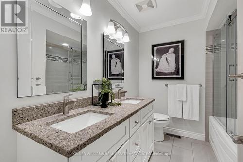 1321 Valerie Crescent, Oakville, ON - Indoor Photo Showing Bathroom