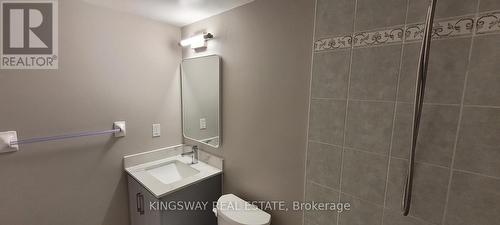 812 - 7 Lorraine Drive, Toronto, ON - Indoor Photo Showing Bathroom