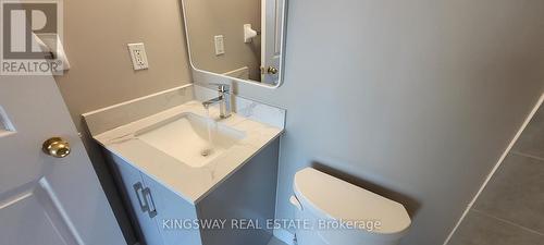 812 - 7 Lorraine Drive, Toronto, ON - Indoor Photo Showing Bathroom