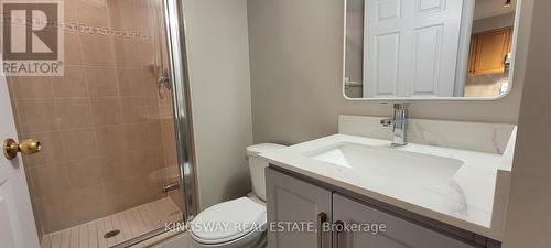 812 - 7 Lorraine Drive, Toronto, ON - Indoor Photo Showing Bathroom