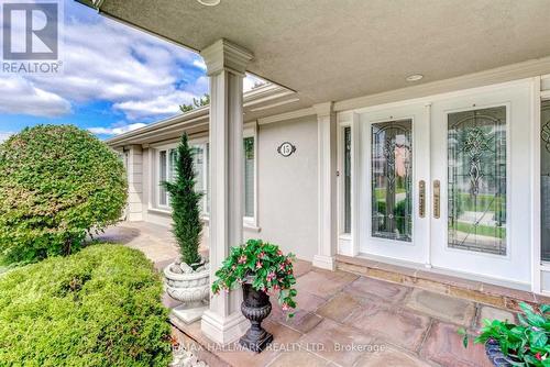 15 Shasta Drive, Vaughan, ON - Outdoor With Deck Patio Veranda