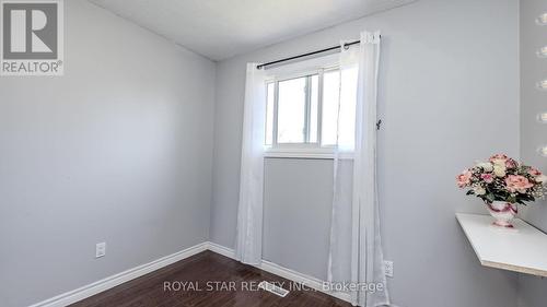 8 Sunshade Place, Brampton, ON - Indoor Photo Showing Other Room