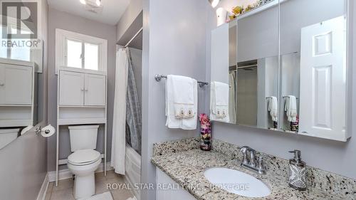 8 Sunshade Place, Brampton, ON - Indoor Photo Showing Bathroom