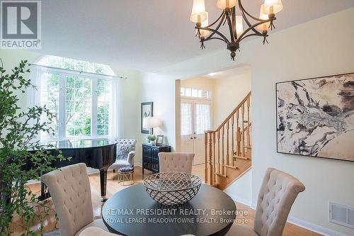 1339 Marshall Crescent, Milton, ON - Indoor Photo Showing Dining Room