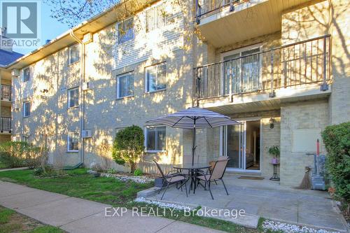 111 - 733 Deveron Crescent, London, ON - Outdoor