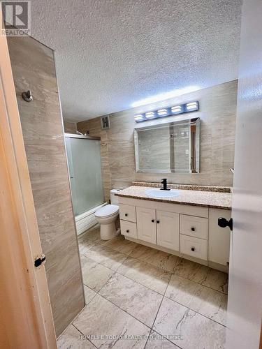 204 - 71 Vanier Drive, Kitchener, ON - Indoor Photo Showing Bathroom