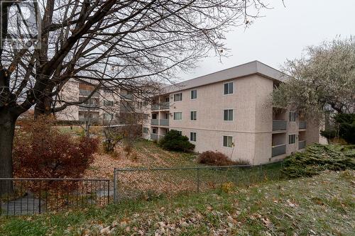 815 Southill Street Unit# 303, Kamloops, BC - Outdoor