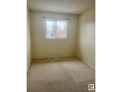 13710 38 St Nw, Edmonton, AB - Indoor Photo Showing Other Room