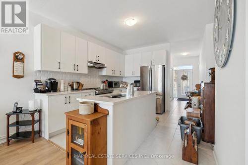 81 Season Crescent, Wasaga Beach, ON - Indoor Photo Showing Kitchen