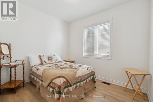 81 Season Crescent, Wasaga Beach, ON - Indoor Photo Showing Bedroom