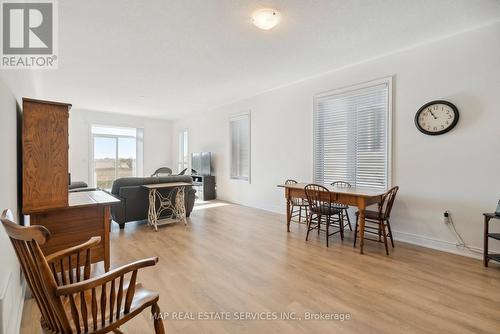 81 Season Crescent, Wasaga Beach, ON - Indoor Photo Showing Dining Room