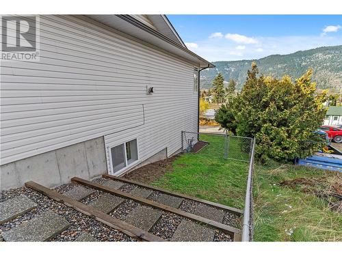 1186 Currie Avenue, Chase, BC - Outdoor With Exterior