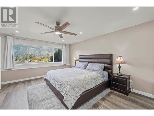 1186 Currie Avenue, Chase, BC - Indoor Photo Showing Bedroom