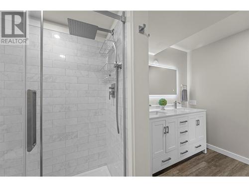 1186 Currie Avenue, Chase, BC - Indoor Photo Showing Bathroom