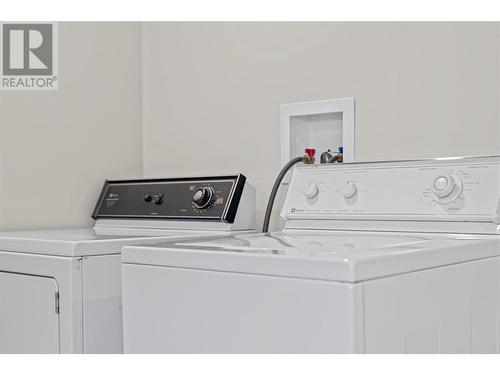 1186 Currie Avenue, Chase, BC - Indoor Photo Showing Laundry Room