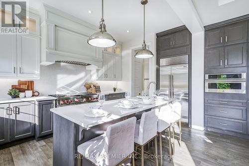 157 Klein Mills Road, Vaughan, ON - Indoor Photo Showing Kitchen With Upgraded Kitchen