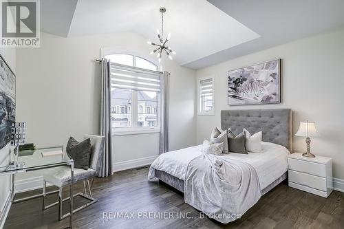 157 Klein Mills Road, Vaughan, ON - Indoor Photo Showing Bedroom