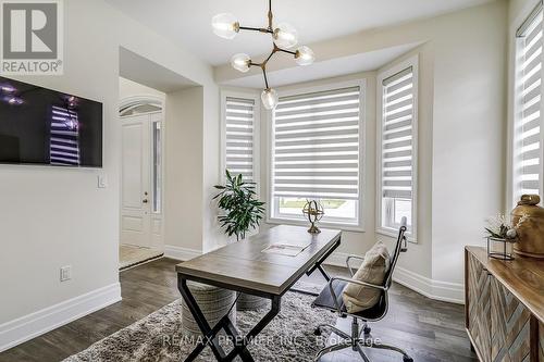 157 Klein Mills Road, Vaughan, ON - Indoor Photo Showing Dining Room