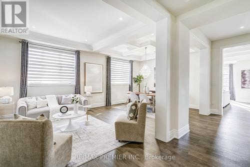 157 Klein Mills Road, Vaughan, ON - Indoor Photo Showing Living Room