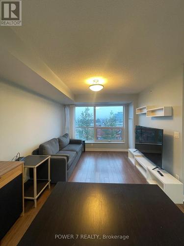 311 - 75 Norman Bethune Avenue, Richmond Hill, ON - Indoor With Fireplace