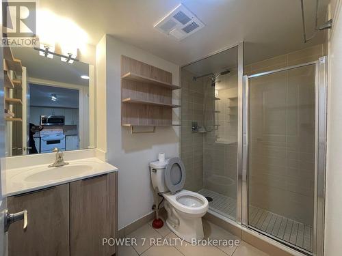 311 - 75 Norman Bethune Avenue, Richmond Hill, ON - Indoor Photo Showing Bathroom