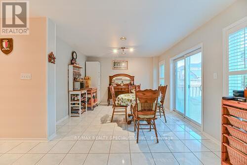 22 Lent Crescent, Brampton, ON - Indoor Photo Showing Dining Room