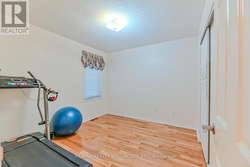 22 Lent Crescent, Brampton, ON - Indoor