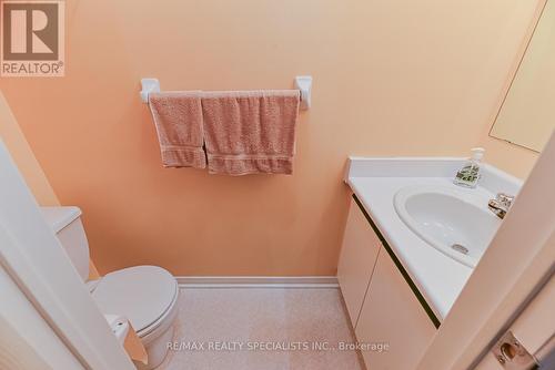 22 Lent Crescent, Brampton, ON - Indoor Photo Showing Bathroom